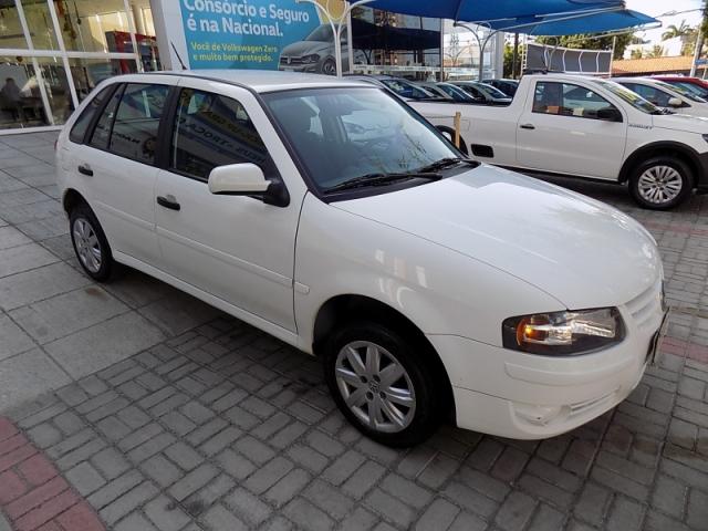 VOLKSWAGEN GOL 1.0 MI 8V FLEX 4P 2013 - Foto 5