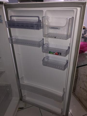 Geladeira electrolux - Foto 6