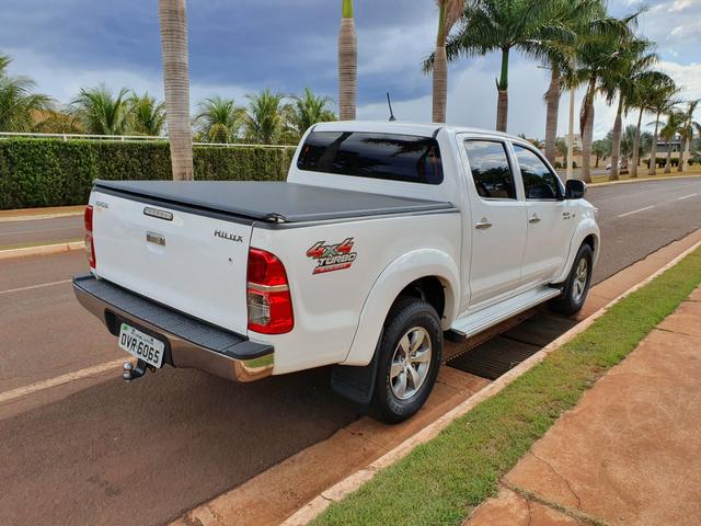 Hilux STD 3.0 Diesel 4X4 manual 2014/14 - Foto 3