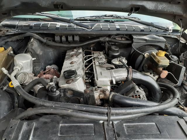 Vendo uma S10 motor MWM - Foto 8