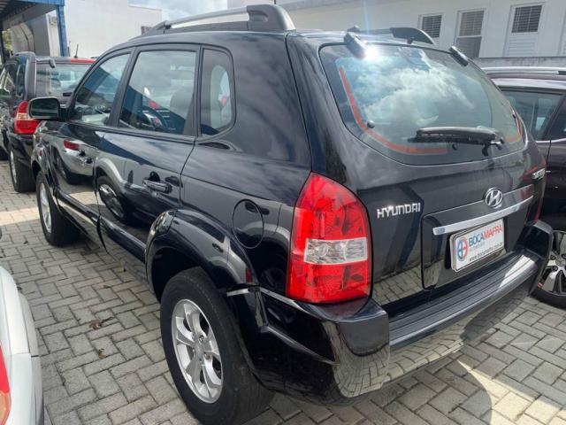 Hyundai Tucson GL 2.0 COMP 4P FLEX - Foto 4