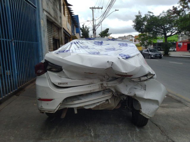 Sucata Gm/ Onix Plus 1.0 Turbo  Mt LTZ 2020/2020 - Foto 4