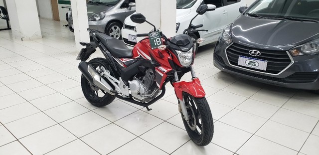 HONDA CB 250F TWISTER VERMELHA 2018 FLEX