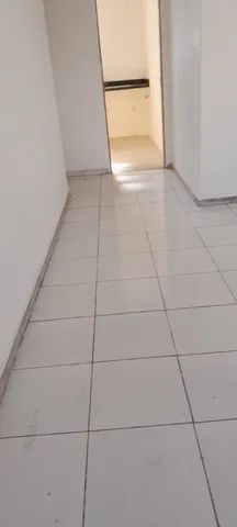 Alugo Apartamento na Penha, 2 quartos