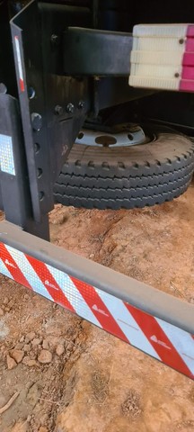 MB Atego 1725 4x4  - Foto 2