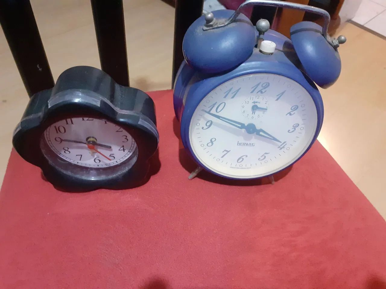 Dois Relógios Despertador Vintage - Foto 6