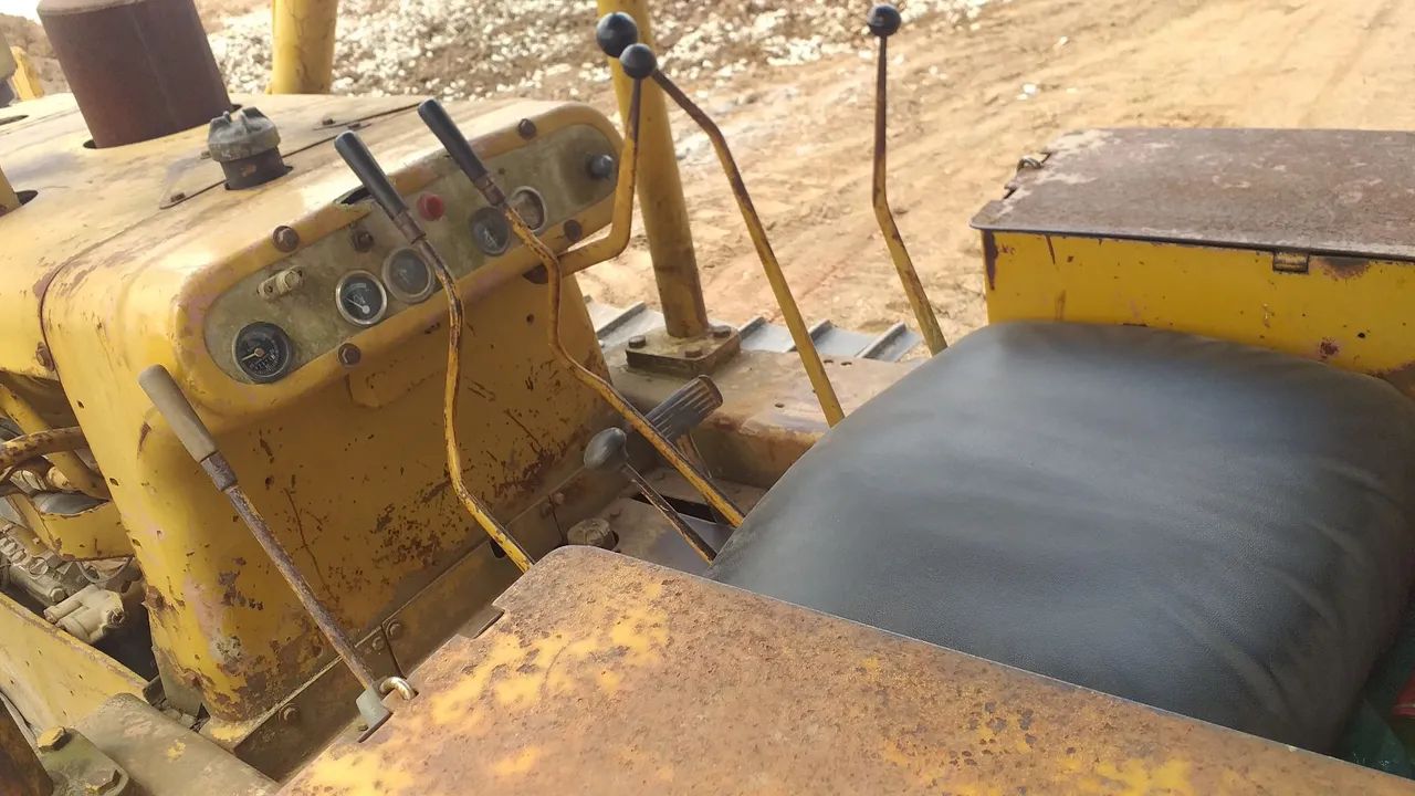 Trator Caterpillar D4D - Foto 5