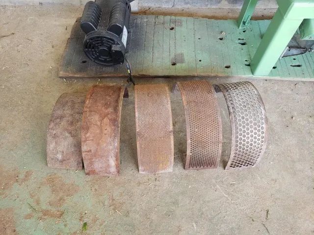 Forrageira recém reformada - 5cv - Foto 3