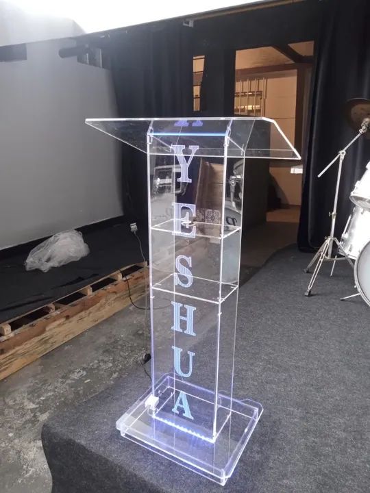 Púlpitos Pequeno ótimo Preço e qualidade a pronta entrega . com sua logo Grátis  - Foto 3