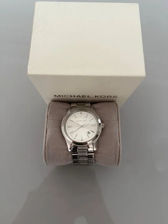 Relógio Michael Kors feminino  Original prata - Foto 4