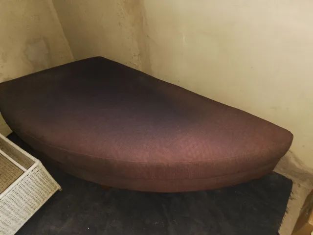 Poltrona tipo divã 