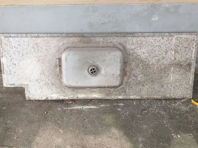 Pia de mármore  com cuba de inox  - Foto 4