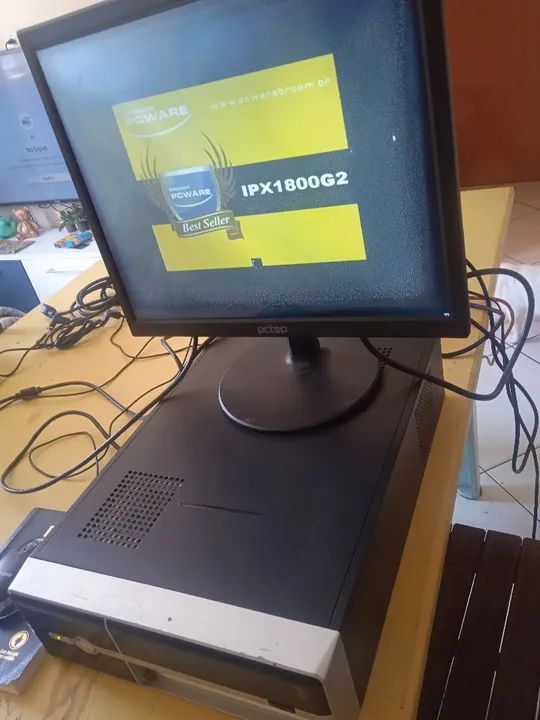 Computador domestico usado 