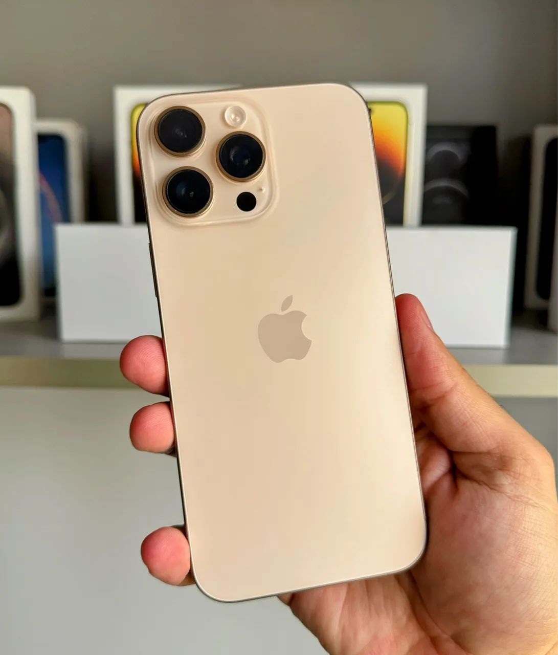 Iphone 16 PRO MAX 256gb Desert Titanium - Garantia Apple