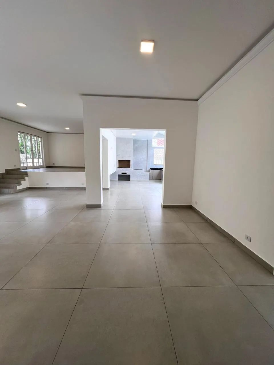 Casa à venda e para alugar em Barueri, Aldeia da Serra, com 4 quartos, com 322 m² - Foto 3