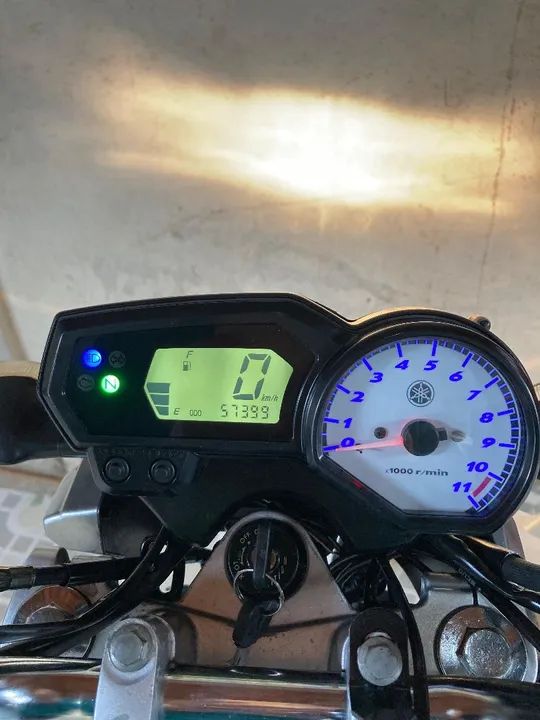 Yamaha Fazer 250 - Branca - 2014 - Foto 4