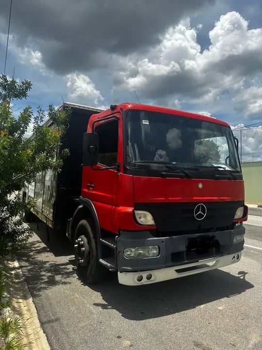 Caminhão Mercedes Benz Atego 1718 - Foto 5