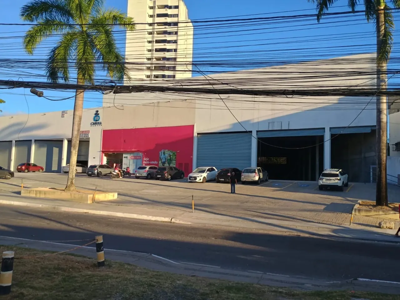 Ponto comercial para aluguel tem 650 metros quadrados em Cabula - Salvador - BA