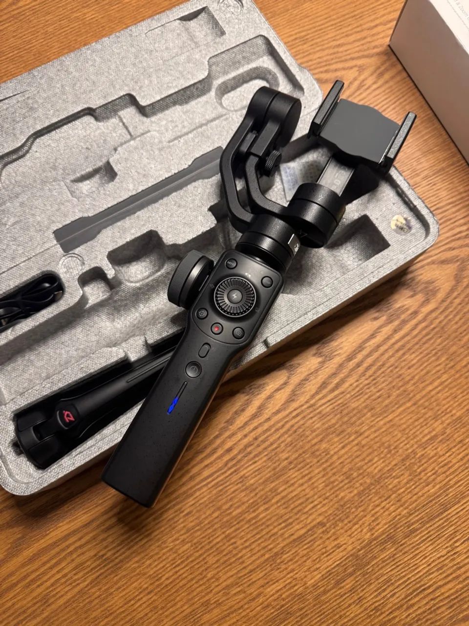 ZHIYUN SMOOTH 4 Gimbal Stabilizer