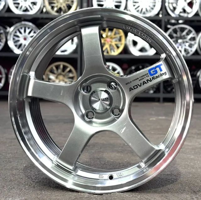 Rodas Advan GT aro 17 furação 4x100 - Peças para carros, vans e