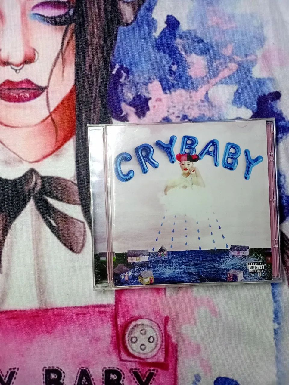 CD + Camiseta Cry Baby - Melanie Martinez - Foto 2