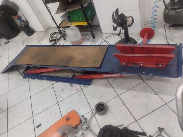 elevador pneumatico para moto rampa
