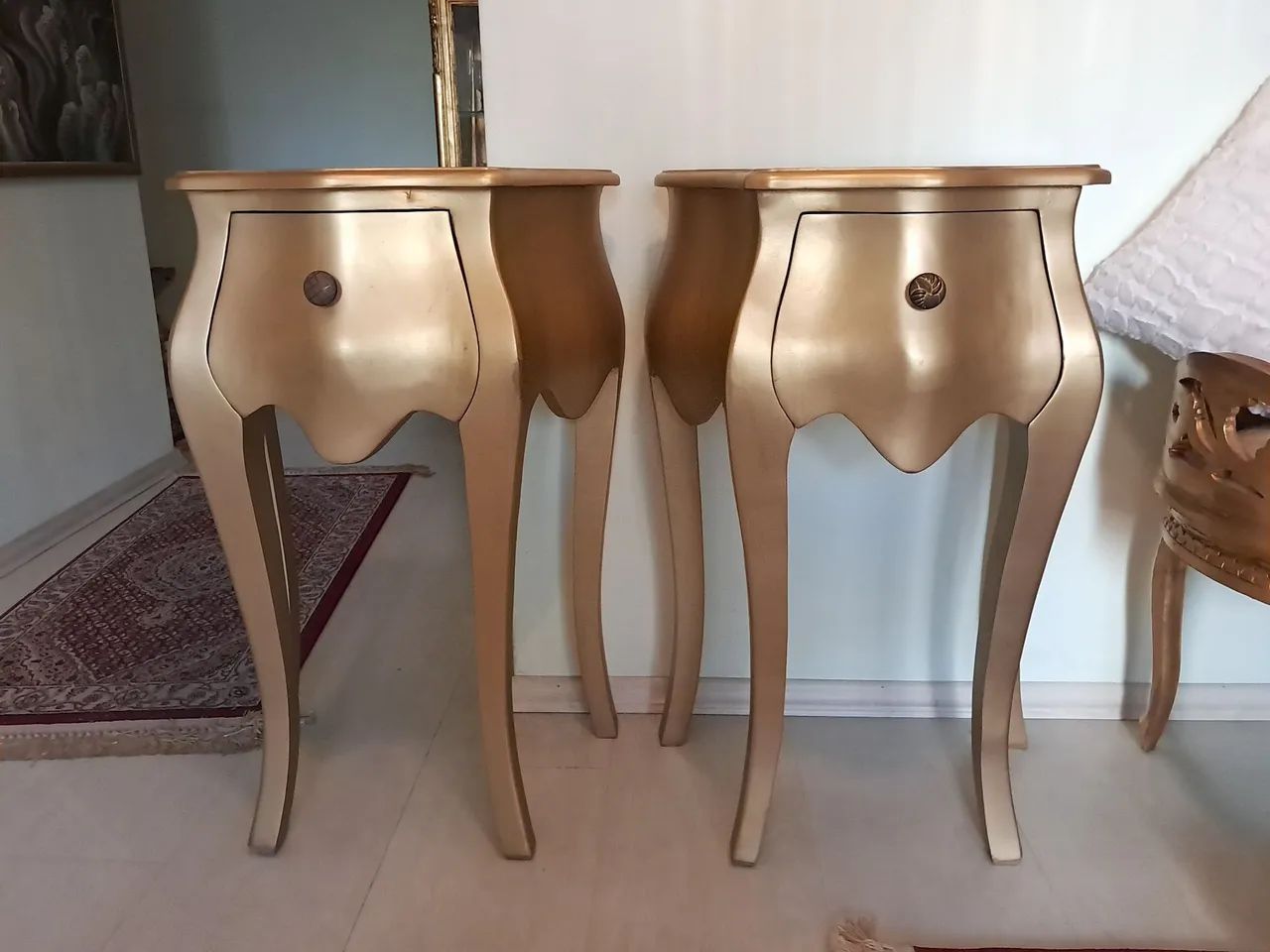 Bombê dourada  - Foto 4