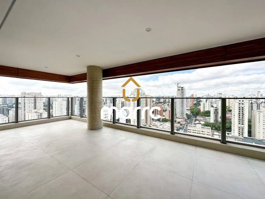 APARTAMENTO NOVO À VENDA COM 4 SUÍTES NO CAMPO BELO