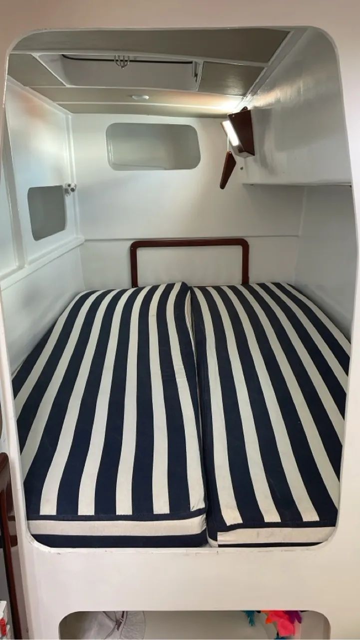 Catamaran 32 Pés 02 Volvo Penta 3 cilindros Hélices Foldings ano 2023 - Foto 4