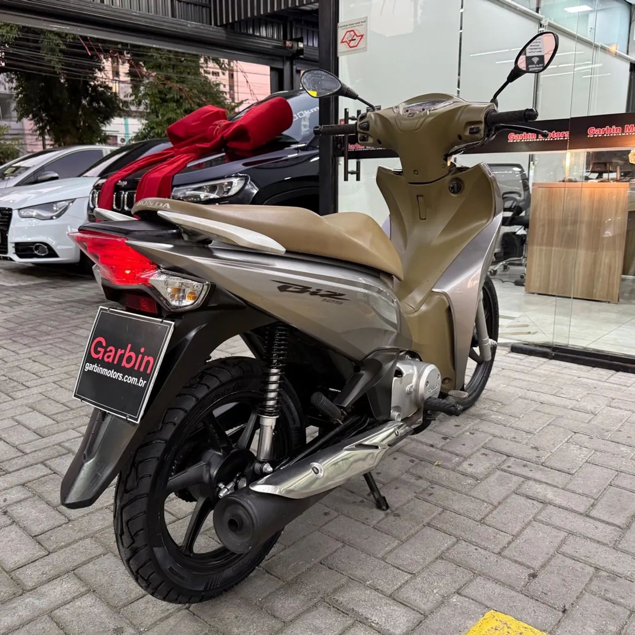 Honda biz 125 2019 com 33.000km - Foto 3