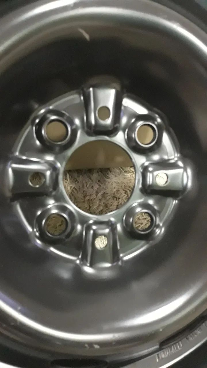 Roda de ferro Aro 14 Original Fiat Strada/Nova fiorino  - Foto 4