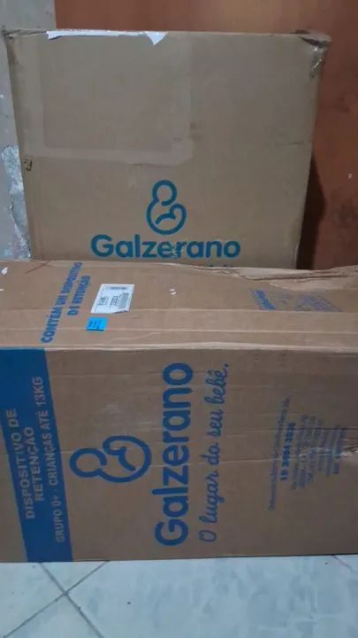 Carrinho de Bebê Galzerano Vulkan 360° Preto/Dourado - Foto 2