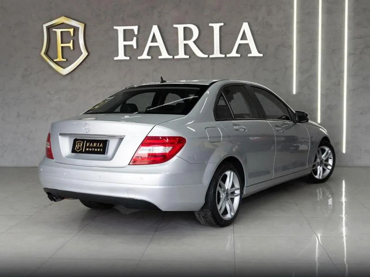 MERCEDES-BENZ C-180 1.8 CGI CLASSIC 16V GASOLINA 4P AUTOMÁTICO - Foto 3