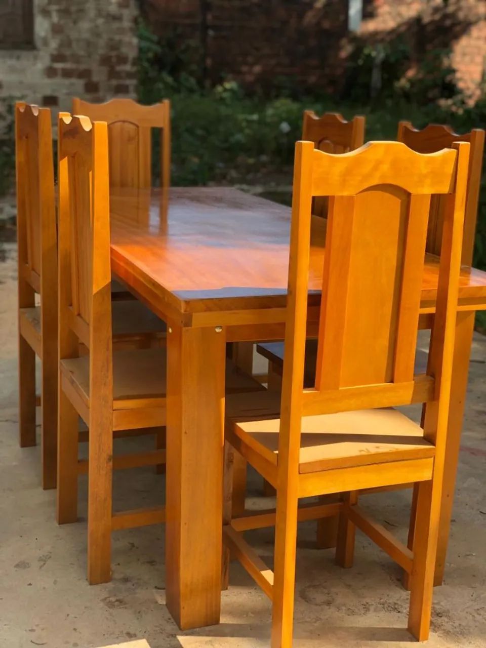 Conjunto de Mesa de Jantar em Madeira - Foto 4