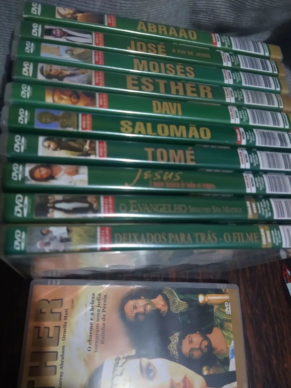 Coleção de DVDs de Filmes Bíblicos