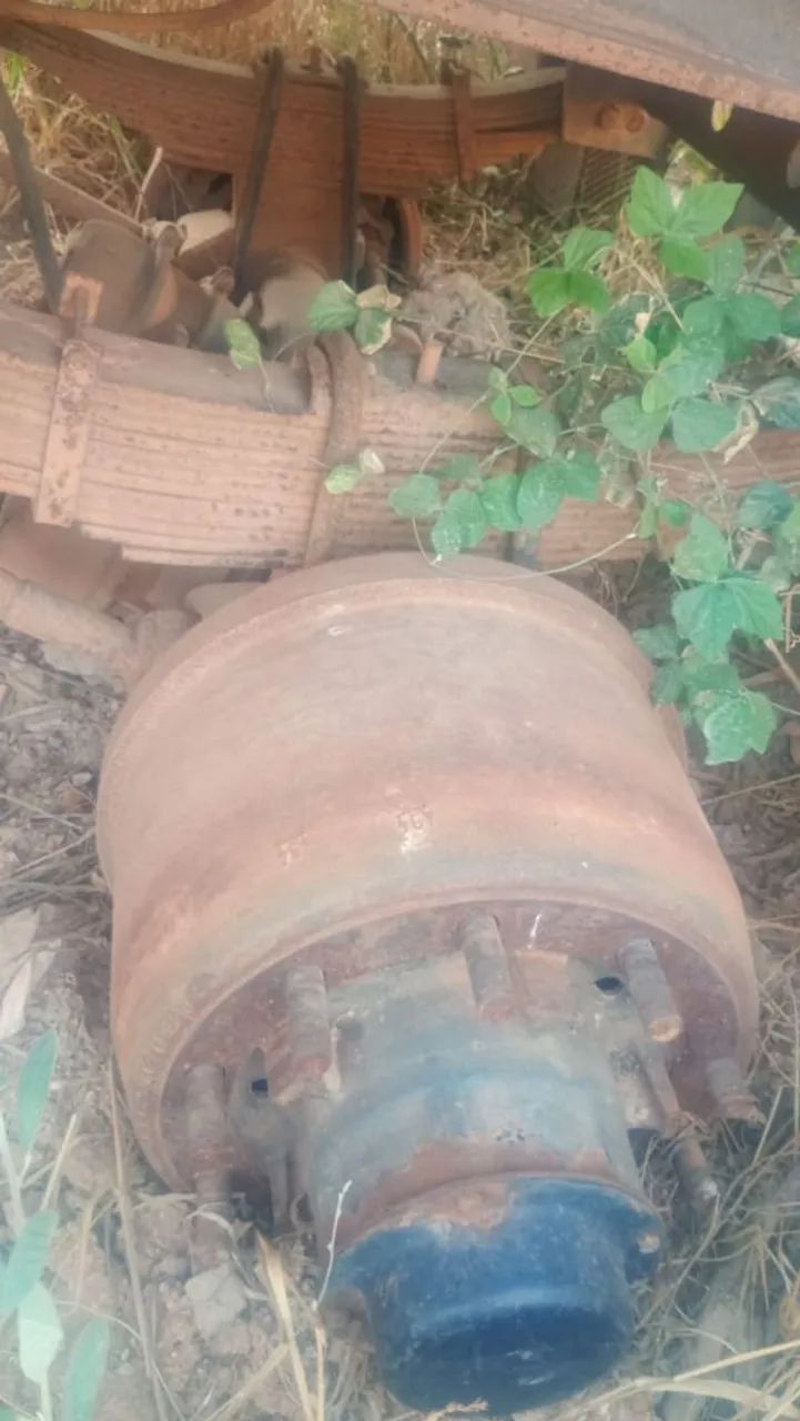 Eixo Truck roda a disco 