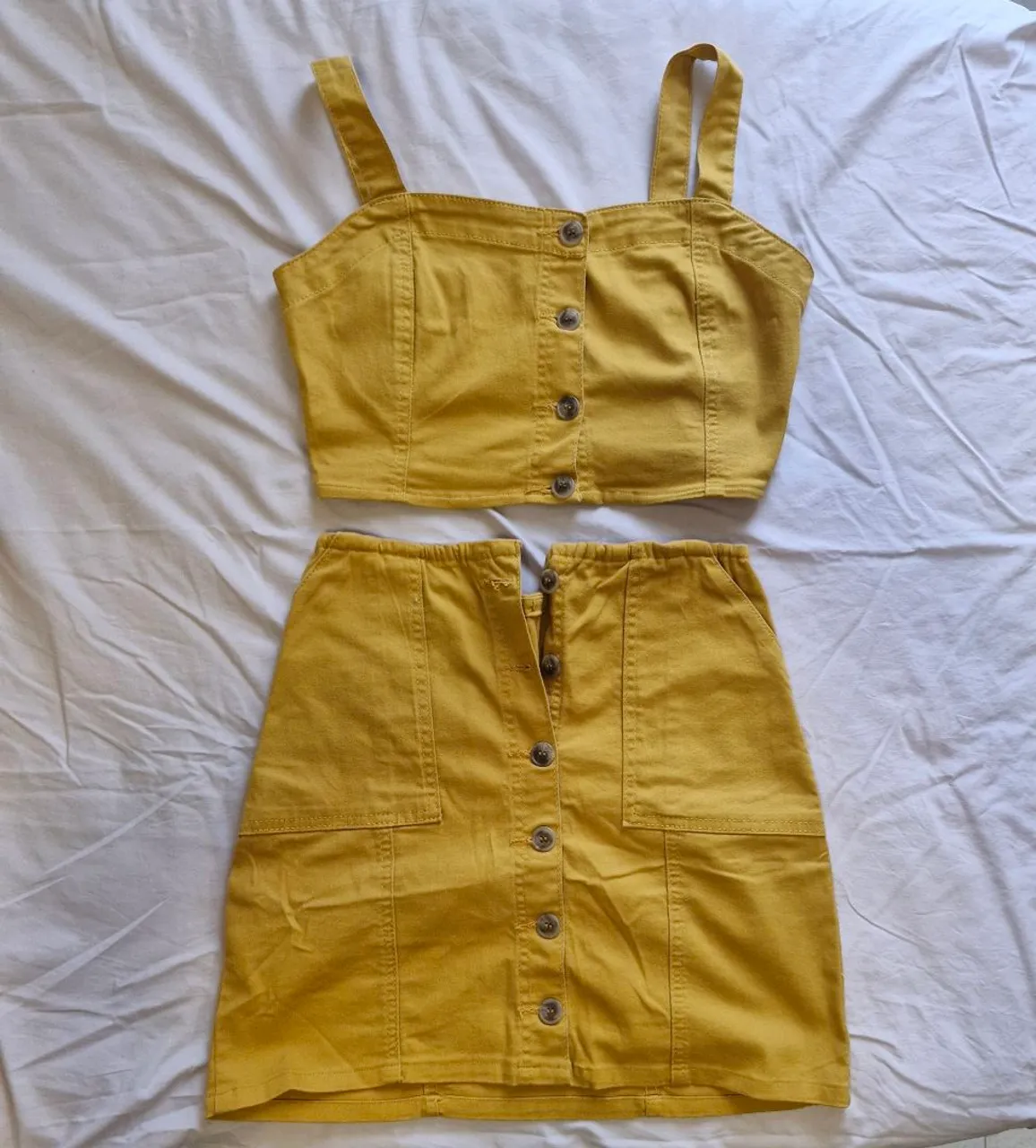conjunto amarelo M, modificado, marisa