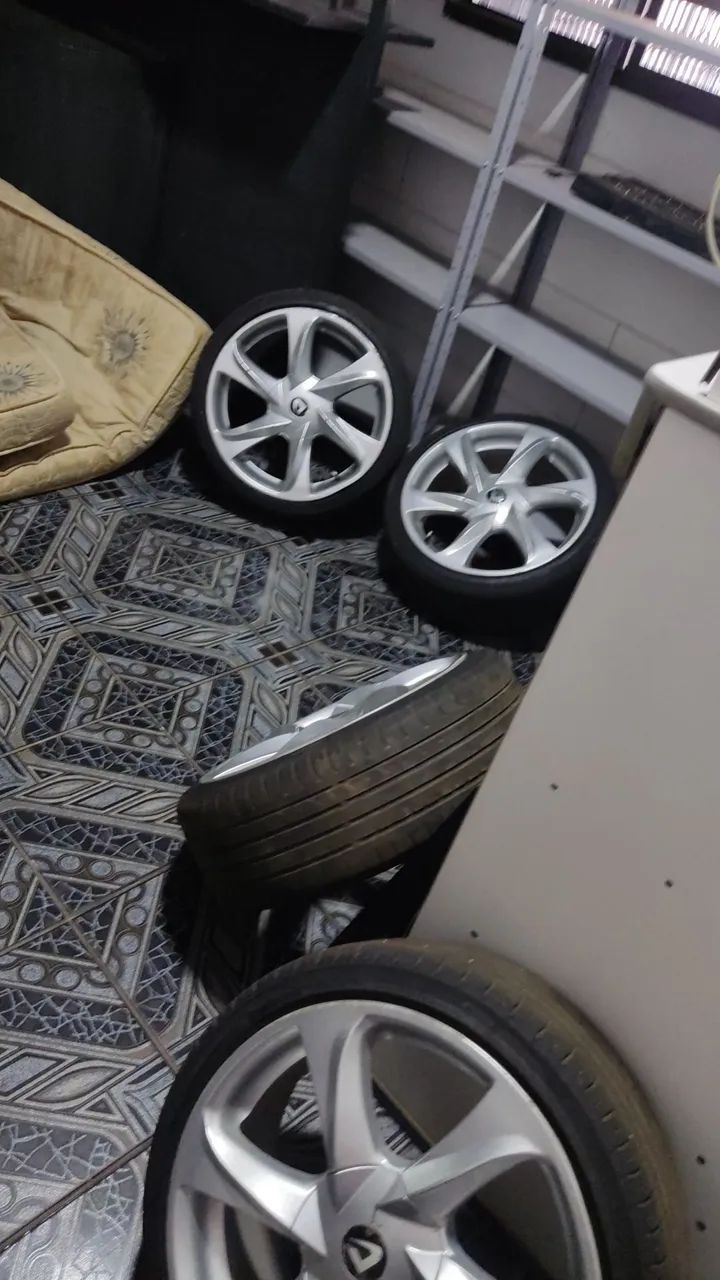 Rodas de liga leve aro 17