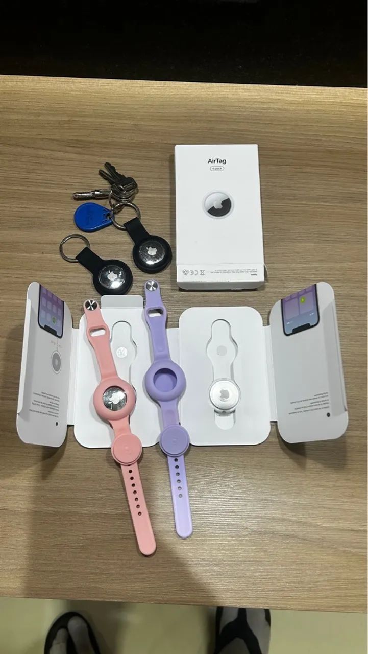 AirTag Apple + Acessórios (Chaveiro e Pulseira)