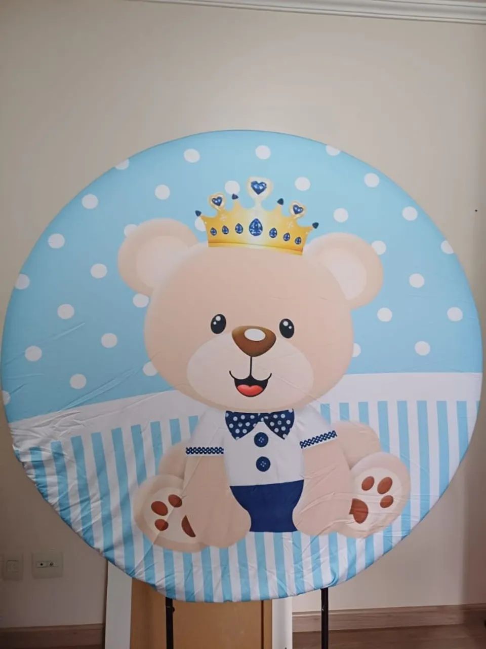 Painel redondo Ursinho Príncipe. 