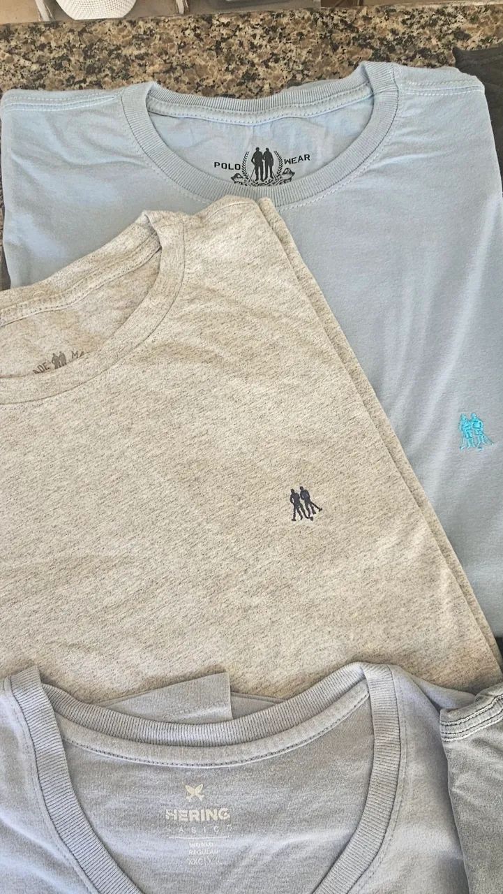 Lote de 30 (trinta) Camisas Usadas e Seminovas  - Foto 3