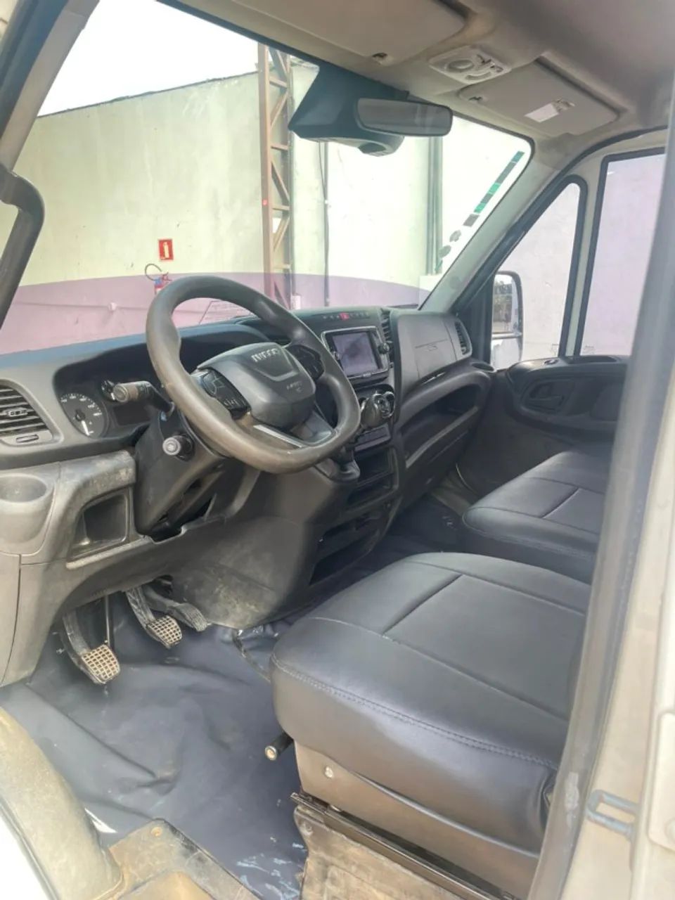 IVECO DAILY 45-170 CD - 2021/2022 - Foto 6