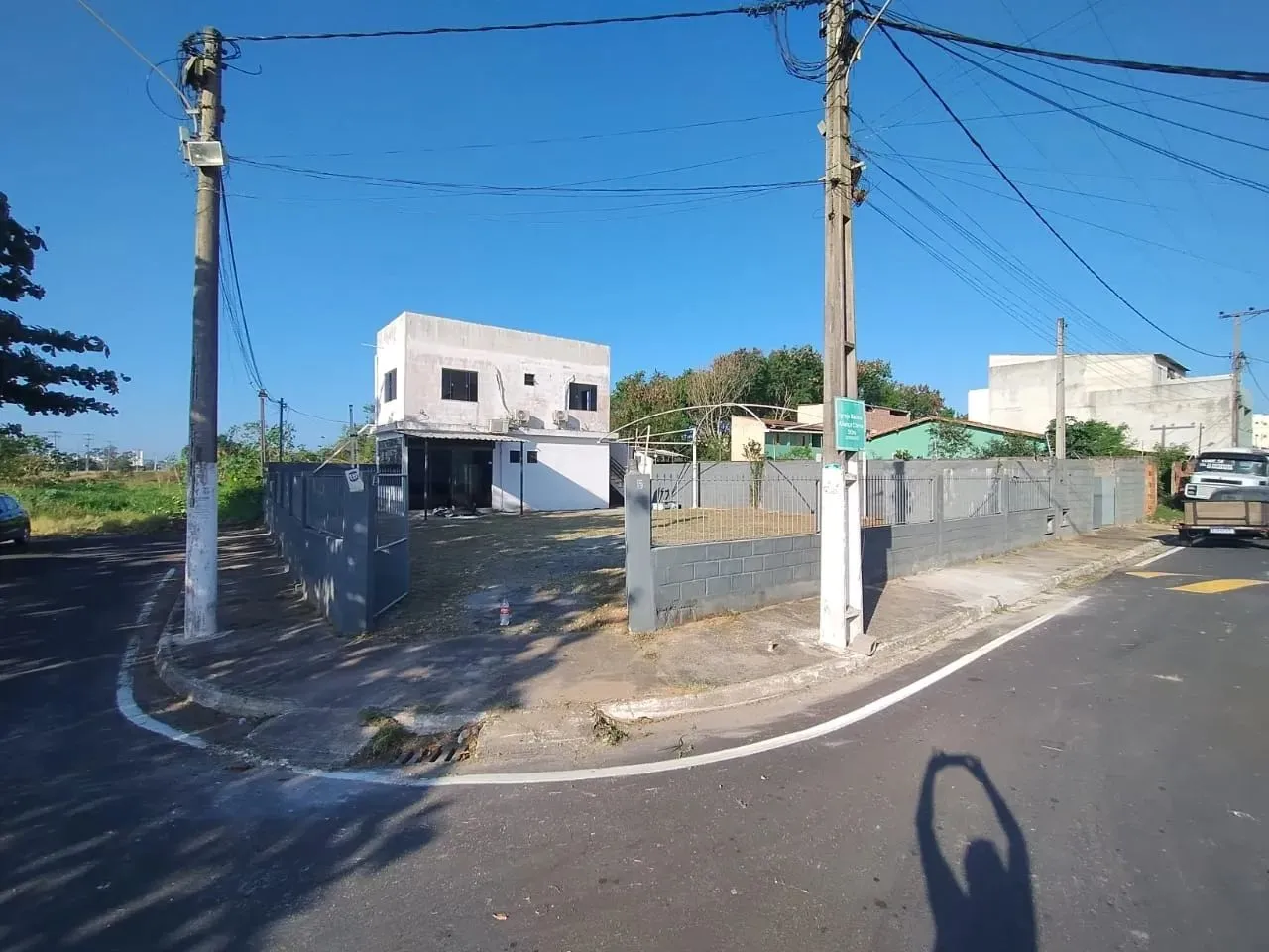 Imóvel para venda tem 210 metros quadrados em Ajuda de Baixo - Macaé - RJ