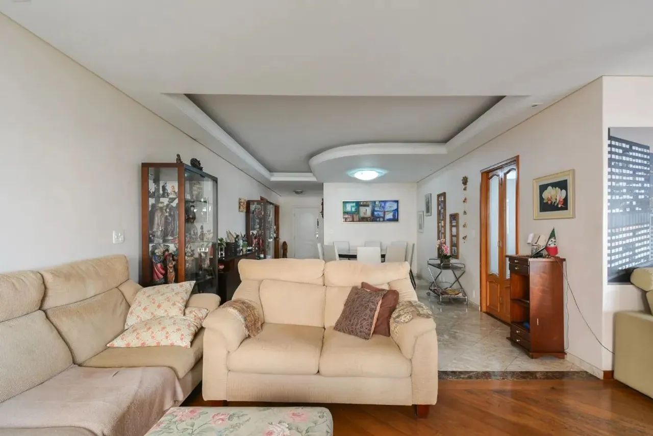 Apartamento tipo para venda com 3 quartos, sendo 1 suíte, 230m² - Foto 5