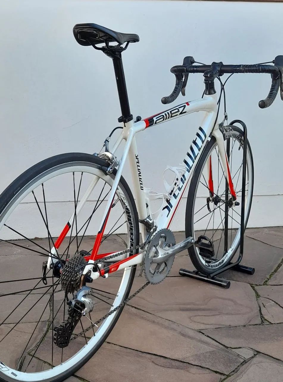 Bicicleta Speed Specialized Allez Elite - Ciclismo - Brigadeira