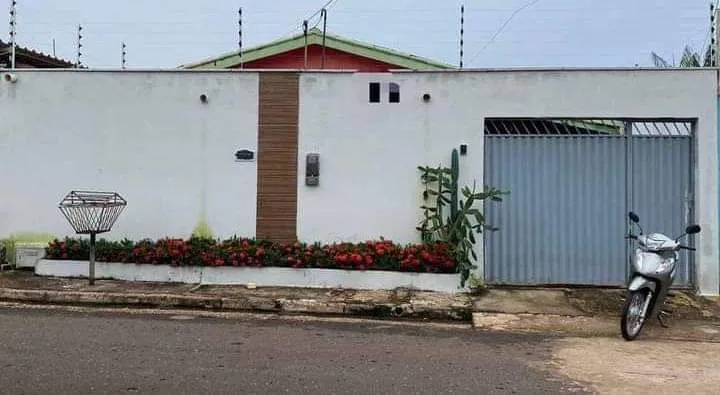 Vende-se casa