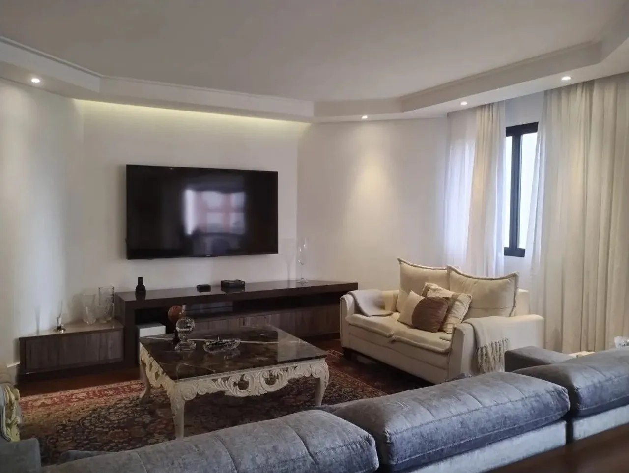 Apartamento tipo para venda com 3 quartos, sendo 3 suítes, 169m²