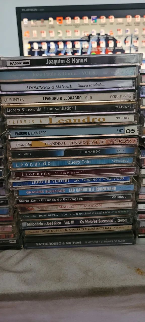 CDs Sertanejos - Amigos, Bruno & Marrone, Chrystian & Ralf e mais! 58 itens  - Foto 4