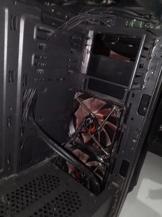 Gabinete Gamer Preto - Foto 3