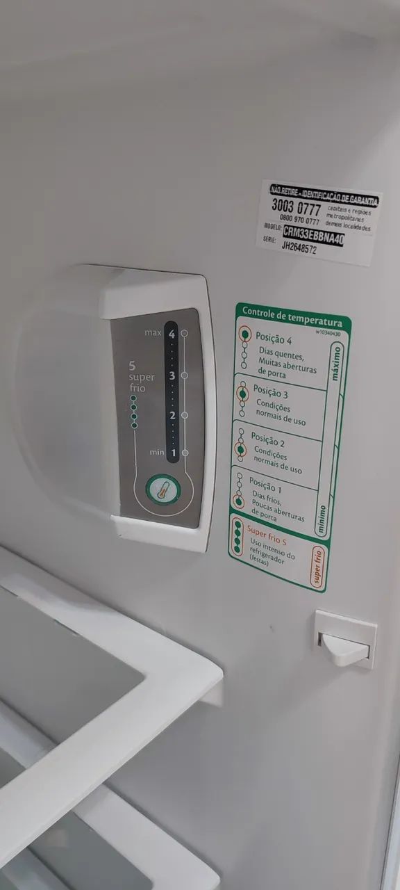 Geladeira Frostfree Consul 220V Branca Funcionando Perfeita - Foto 6